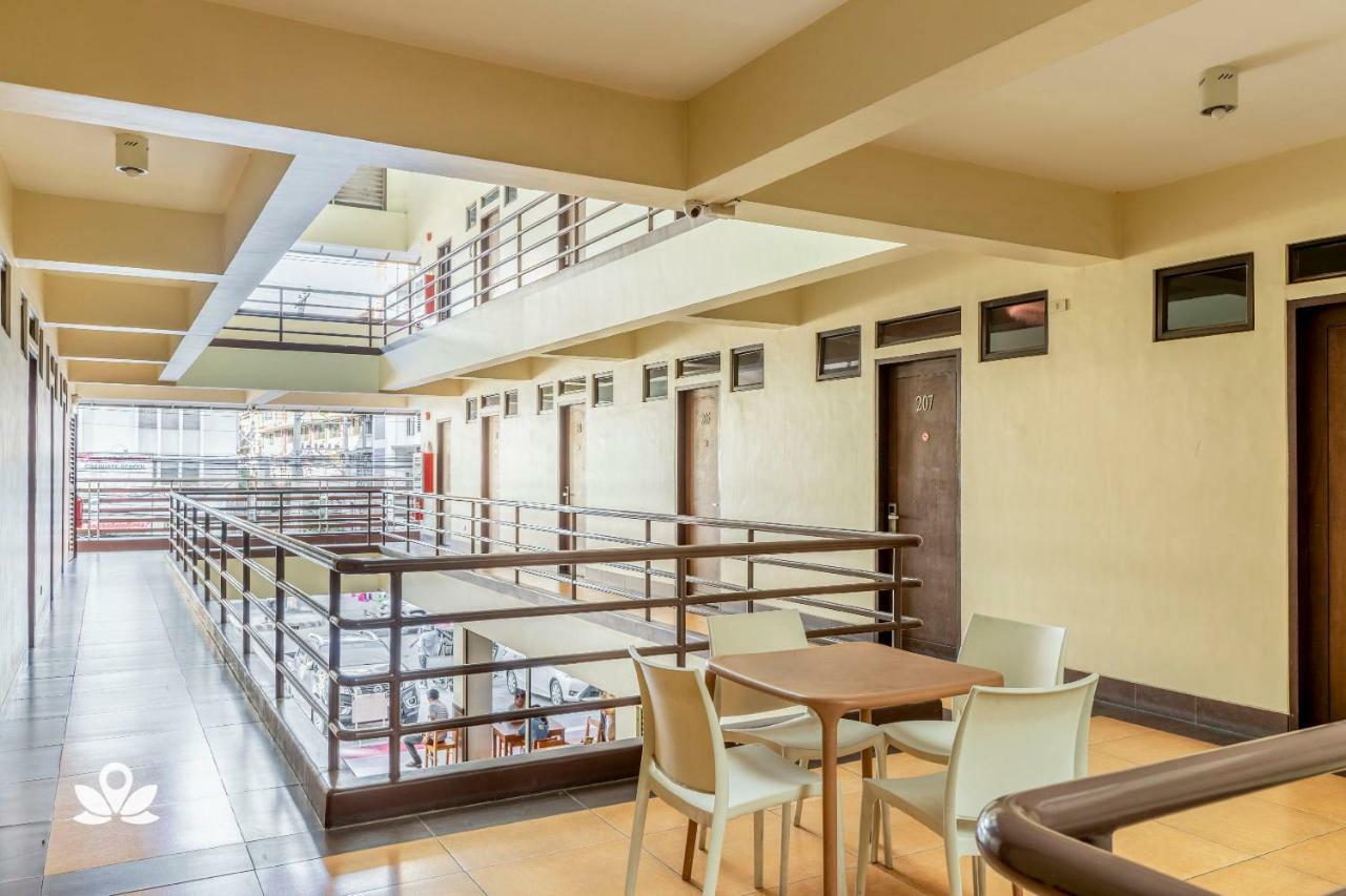 Palm Residence Davao City Екстериор снимка